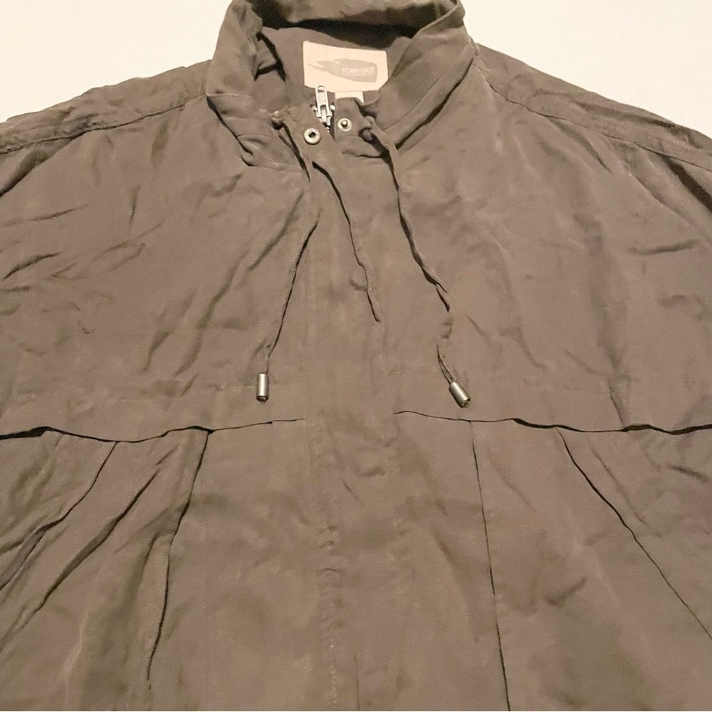 Forever 21 Lightweight Jacket Womens Size XS - Picture 4 of 16